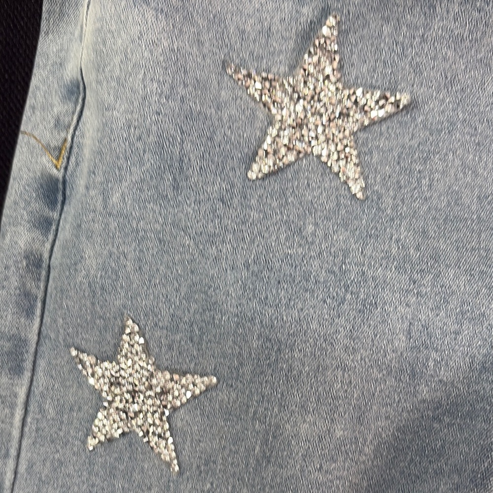Blue High Rise Star Pattern Jeans - Picture 5 of 9